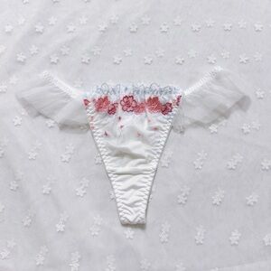 US-S, M/JP-L  Japanese Brand Floral Embroidered Lace Ruffle Nylon Thong Panty